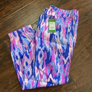 Brand new with tags Lilly Pulitzer Saffron pant.